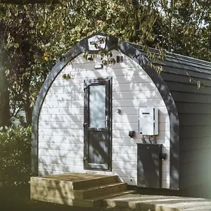 Carlton Manor Pods Apartment Aldbrough